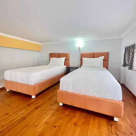 Crown Deluxe Apartments Sarande Exterior photo