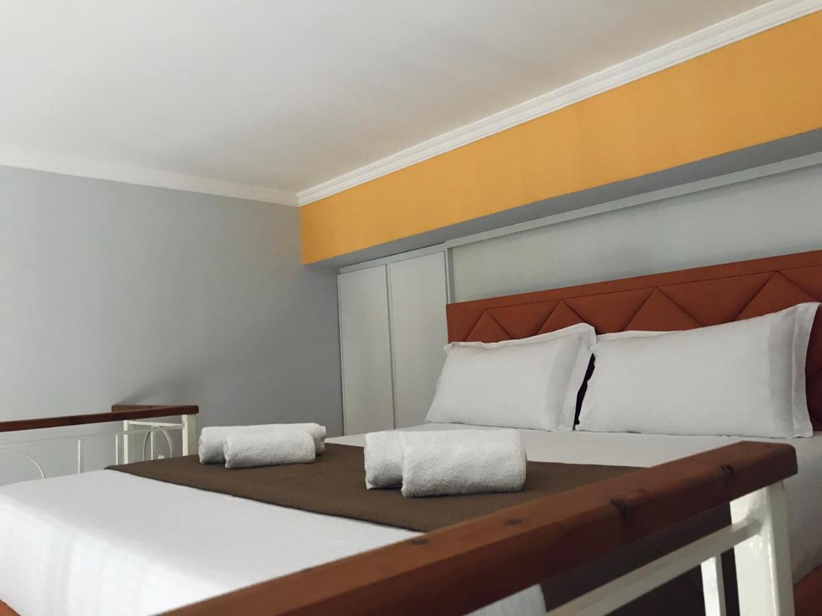 Crown Deluxe Apartment