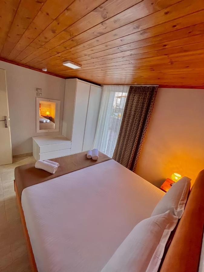 Crown Deluxe Apartment