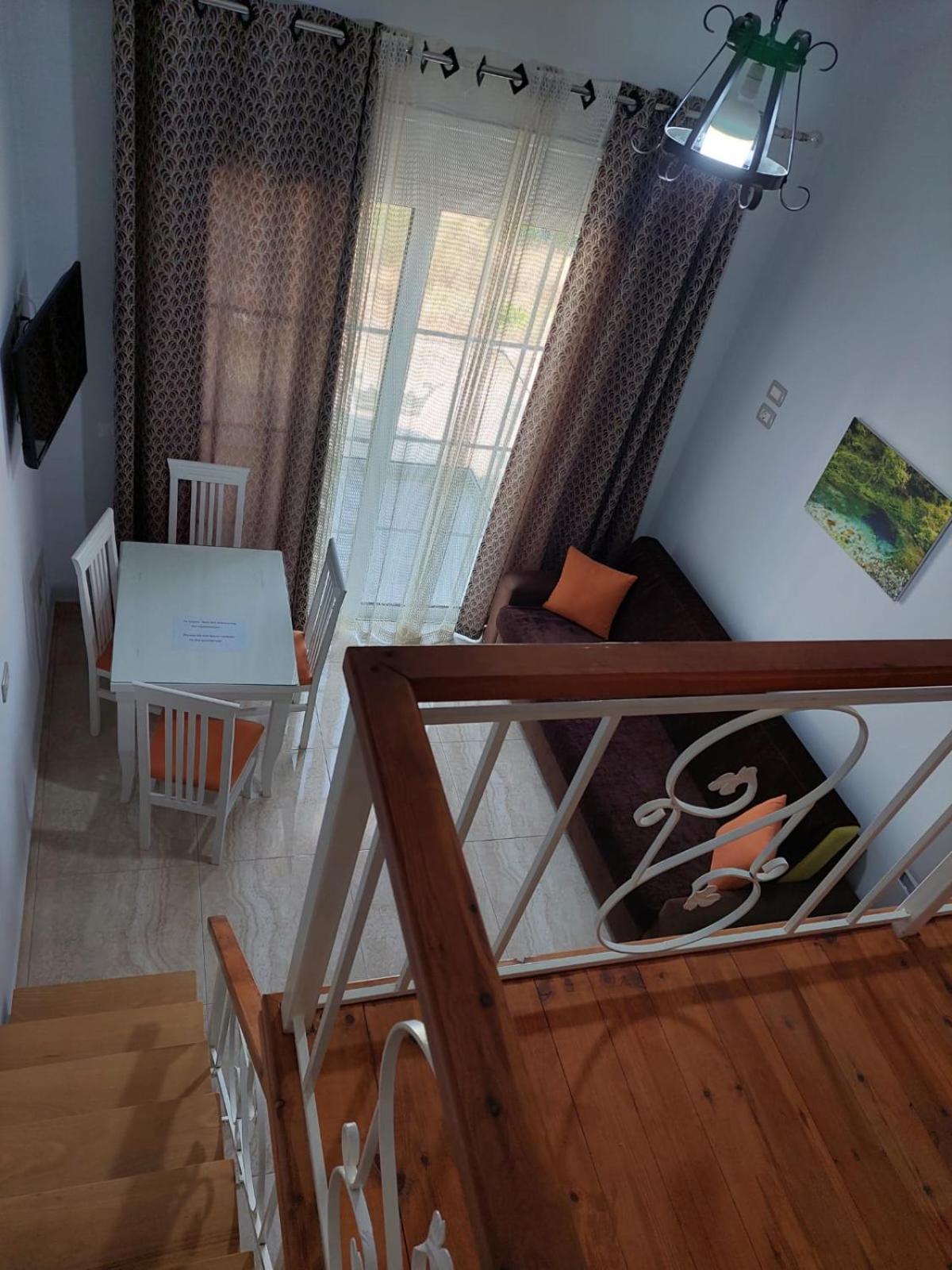 Crown Deluxe Apartment *
