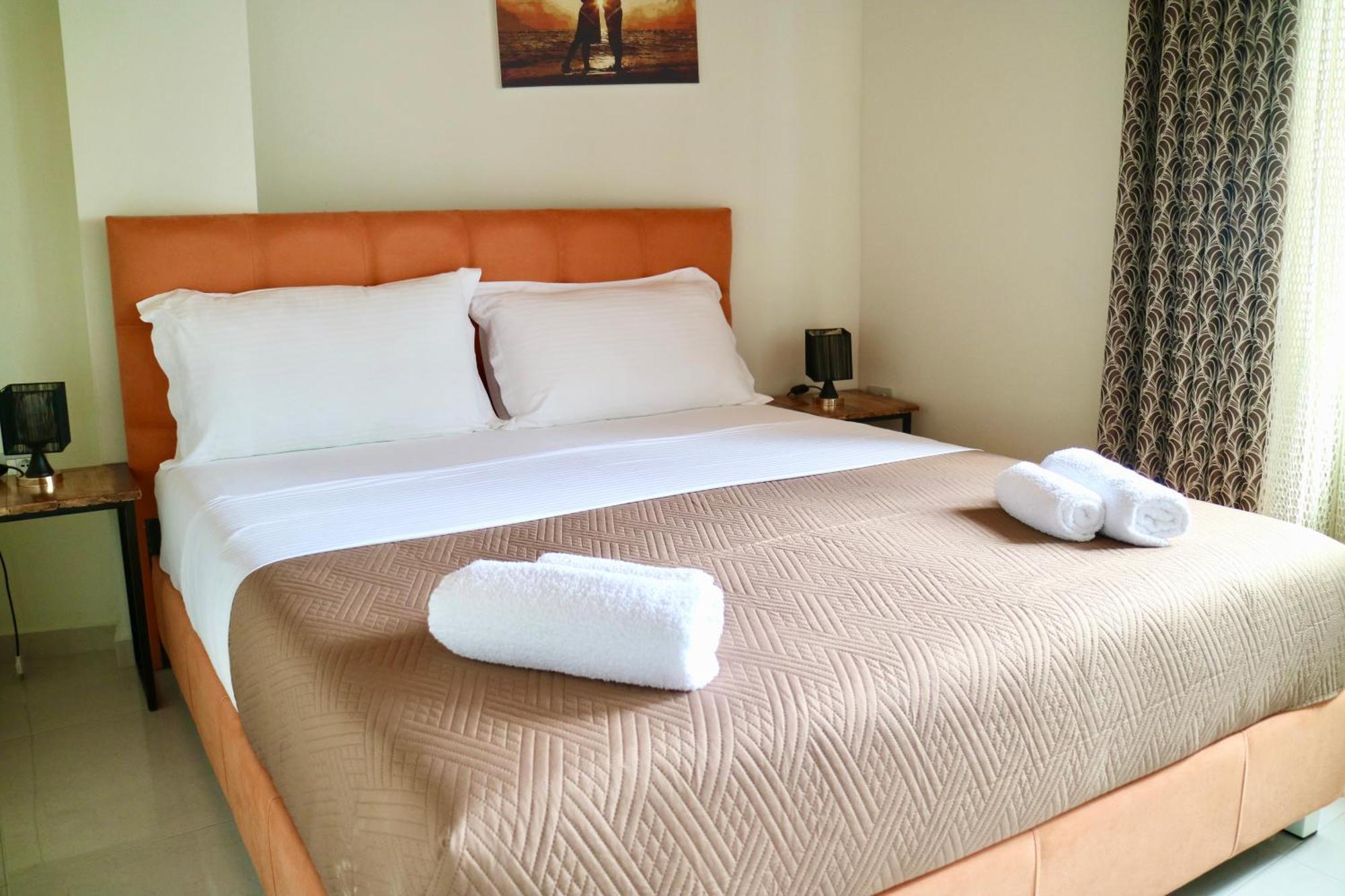 Apartment Crown Deluxe Sarande